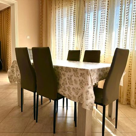 Ammos Apartments ネア・カルヴァリ エクステリア 写真