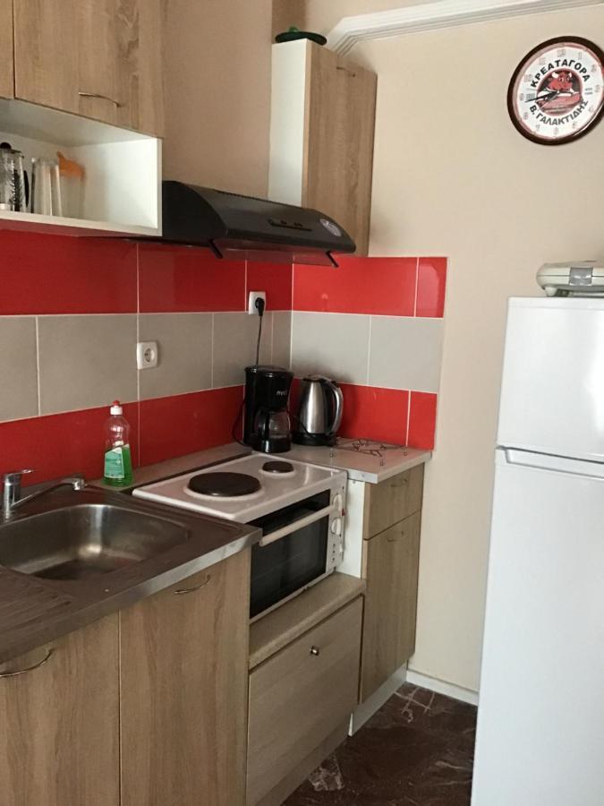 Ammos Apartments ネア・カルヴァリ エクステリア 写真