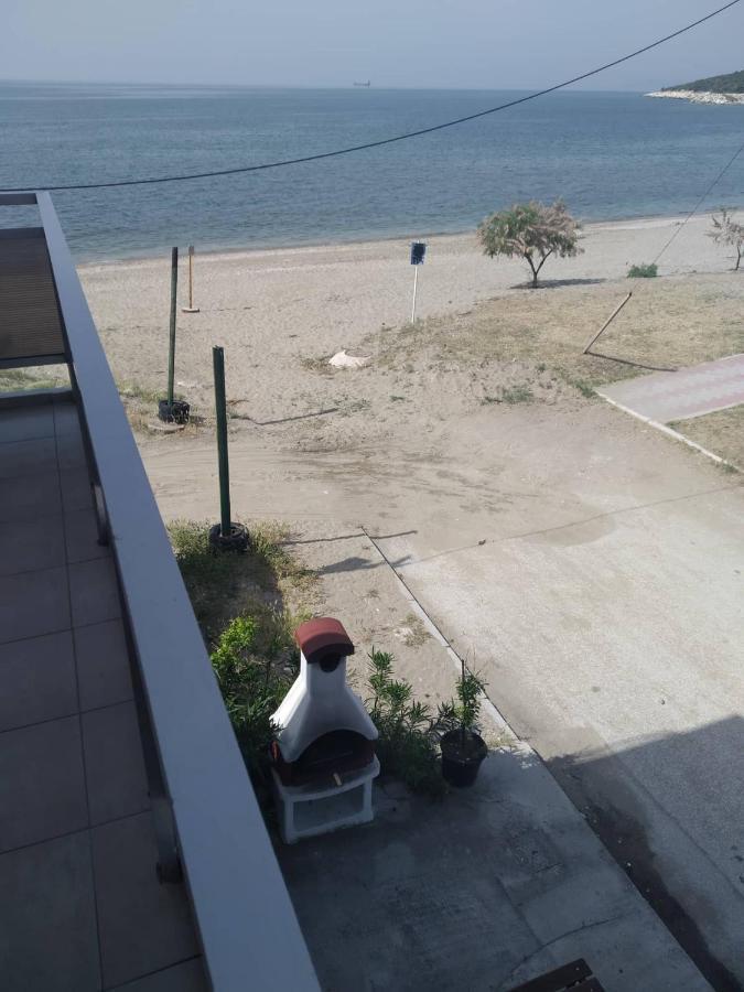 Ammos Apartments ネア・カルヴァリ エクステリア 写真