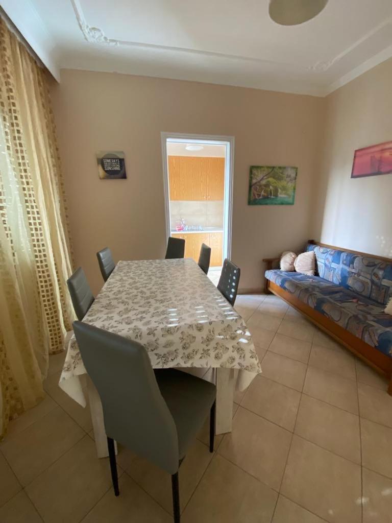 Ammos Apartments ネア・カルヴァリ エクステリア 写真