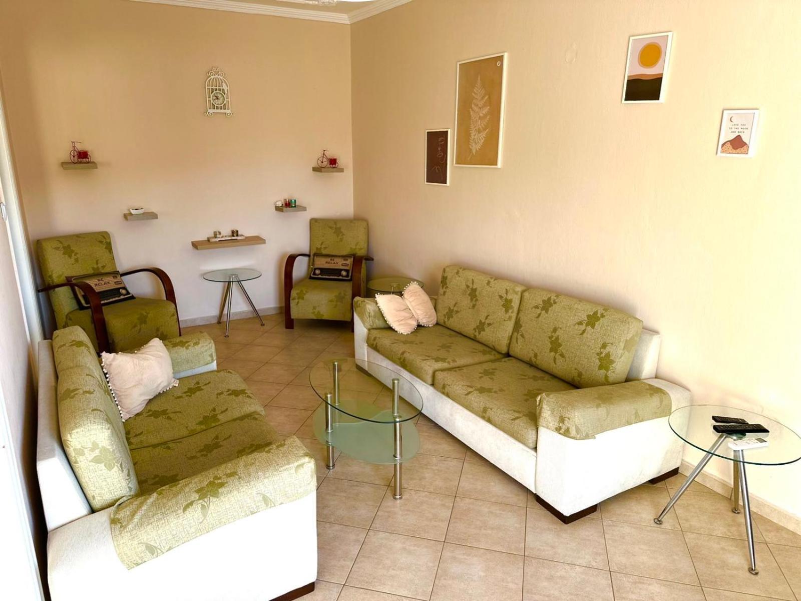 Ammos Apartments ネア・カルヴァリ エクステリア 写真